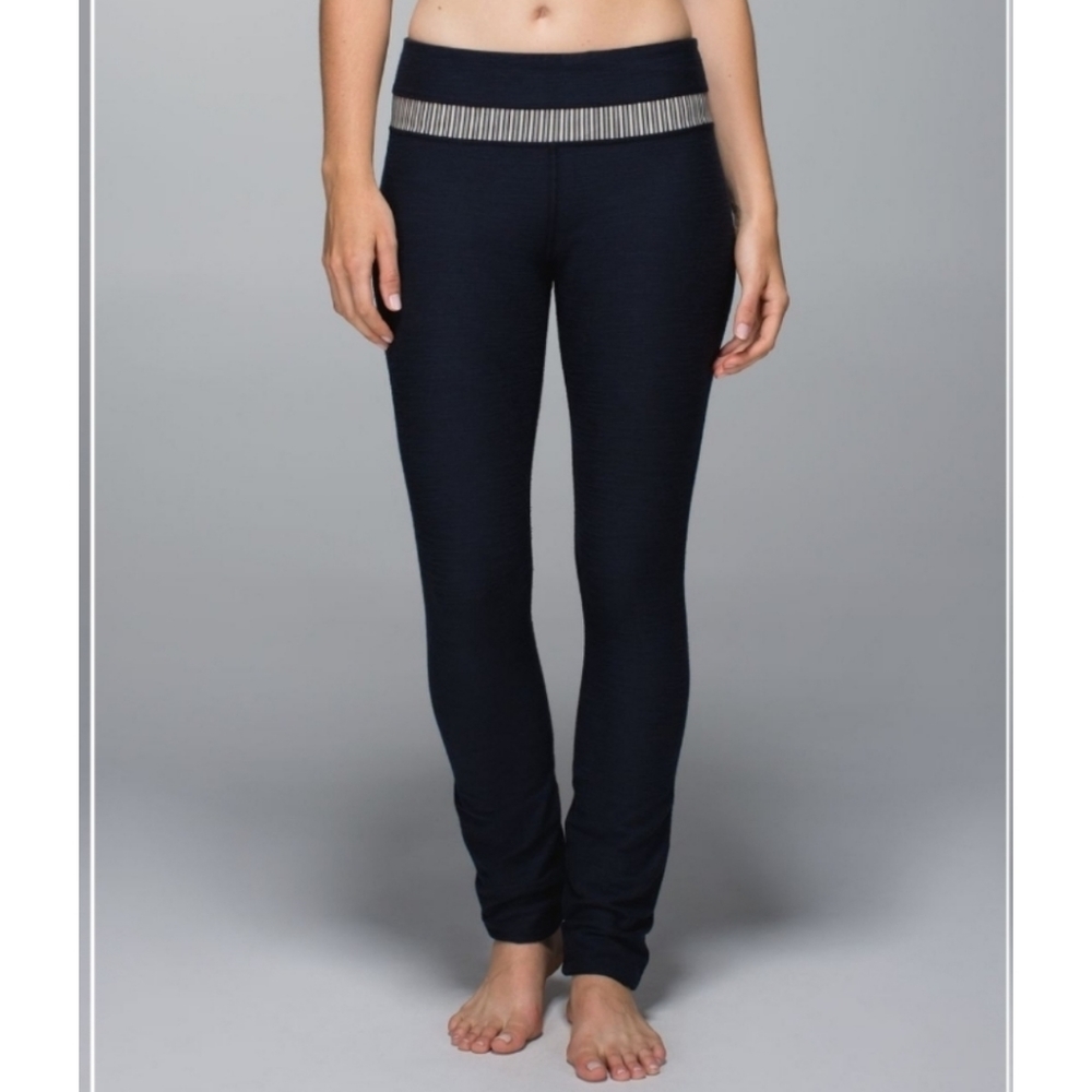 Lululemon Skinny Groove Navy Leggings 4